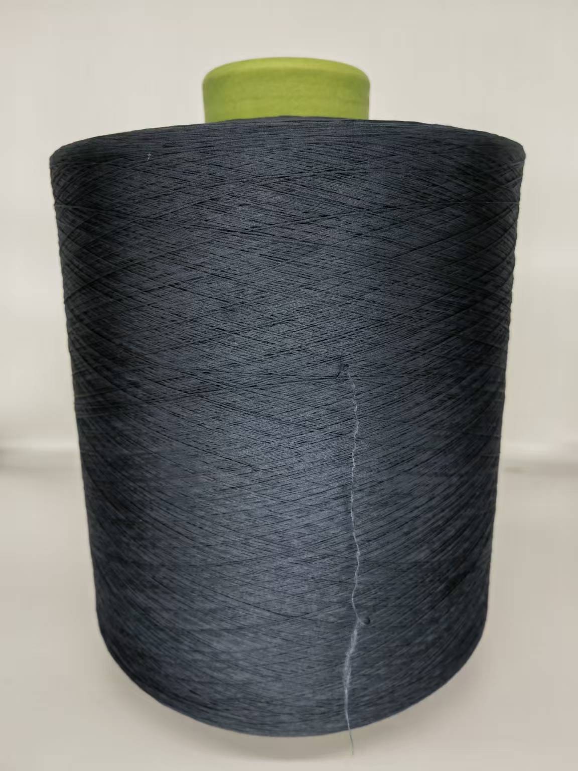 Fil polyester noir