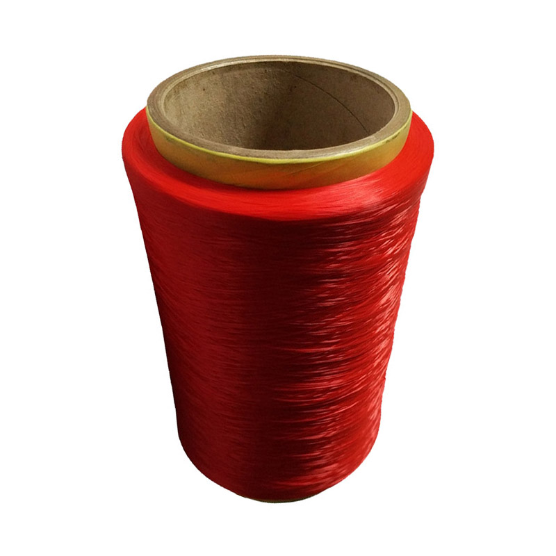 Fil de polyester pour les tissus