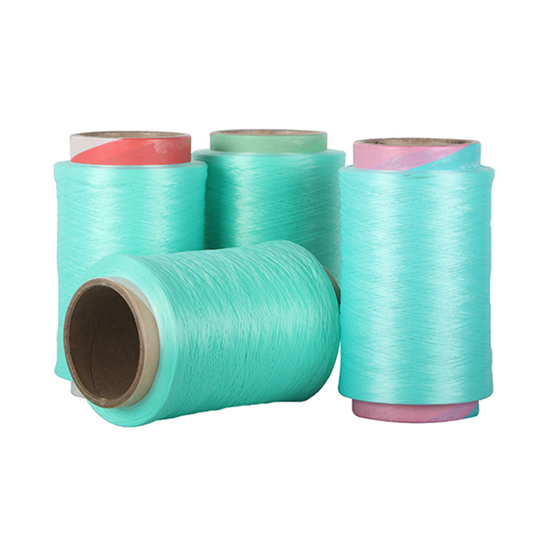 Polyester partie partiellement orientée